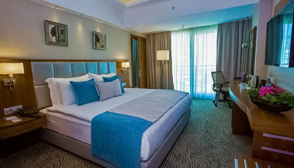 هتل بست وسترن پریمیر کارشیاکا ازمیر